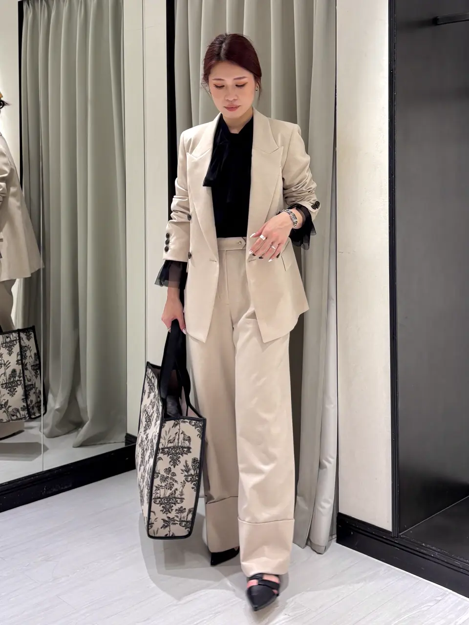 GRACE CONTINENTAL Yuuki NOZAWA コーディネート画像