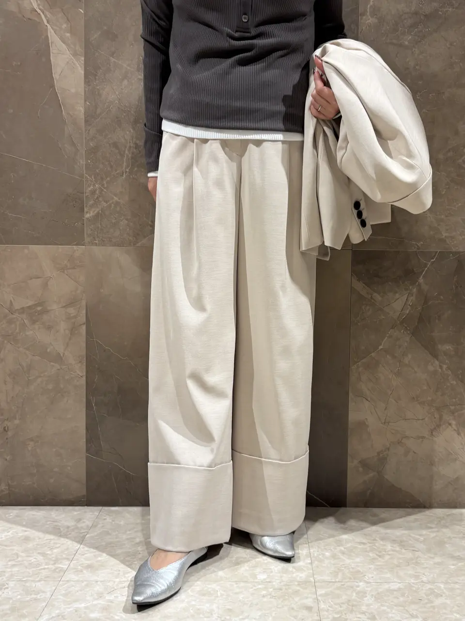 GRACE CONTINENTAL 穐山　香織 コーディネート画像