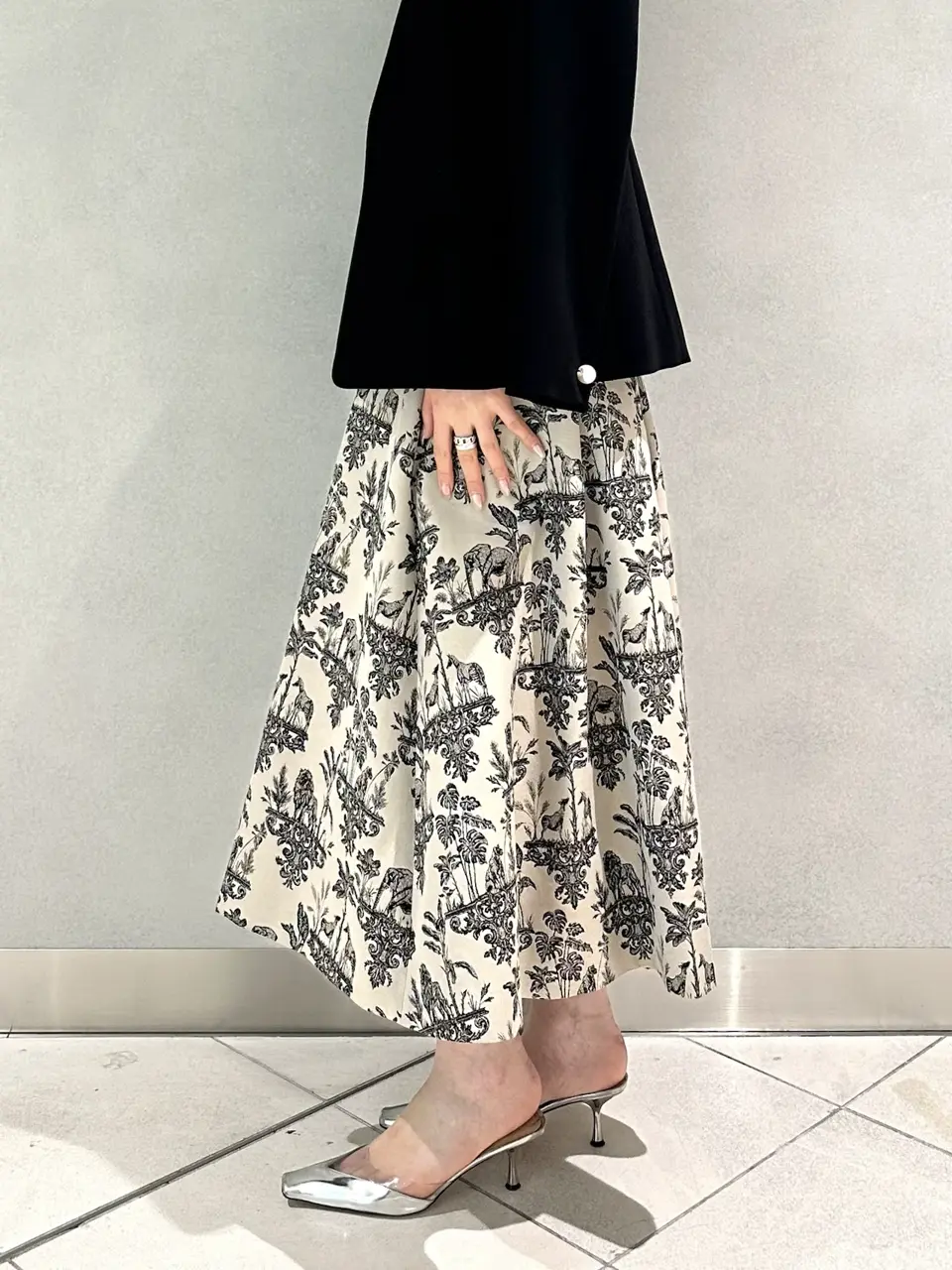 GRACE CONTINENTAL Kogane. コーディネート画像