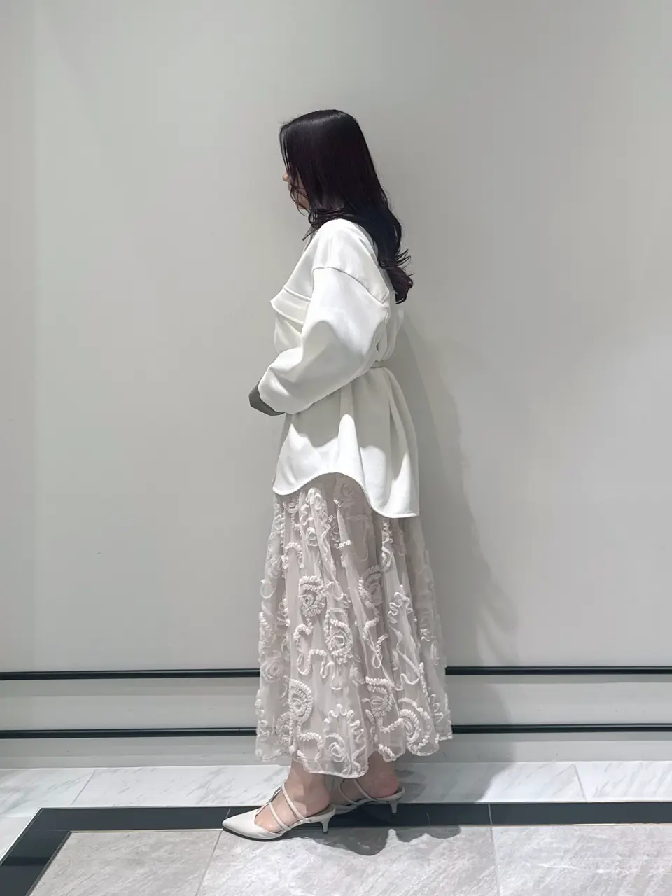 GRACE CONTINENTAL MOMOKO コーディネート画像