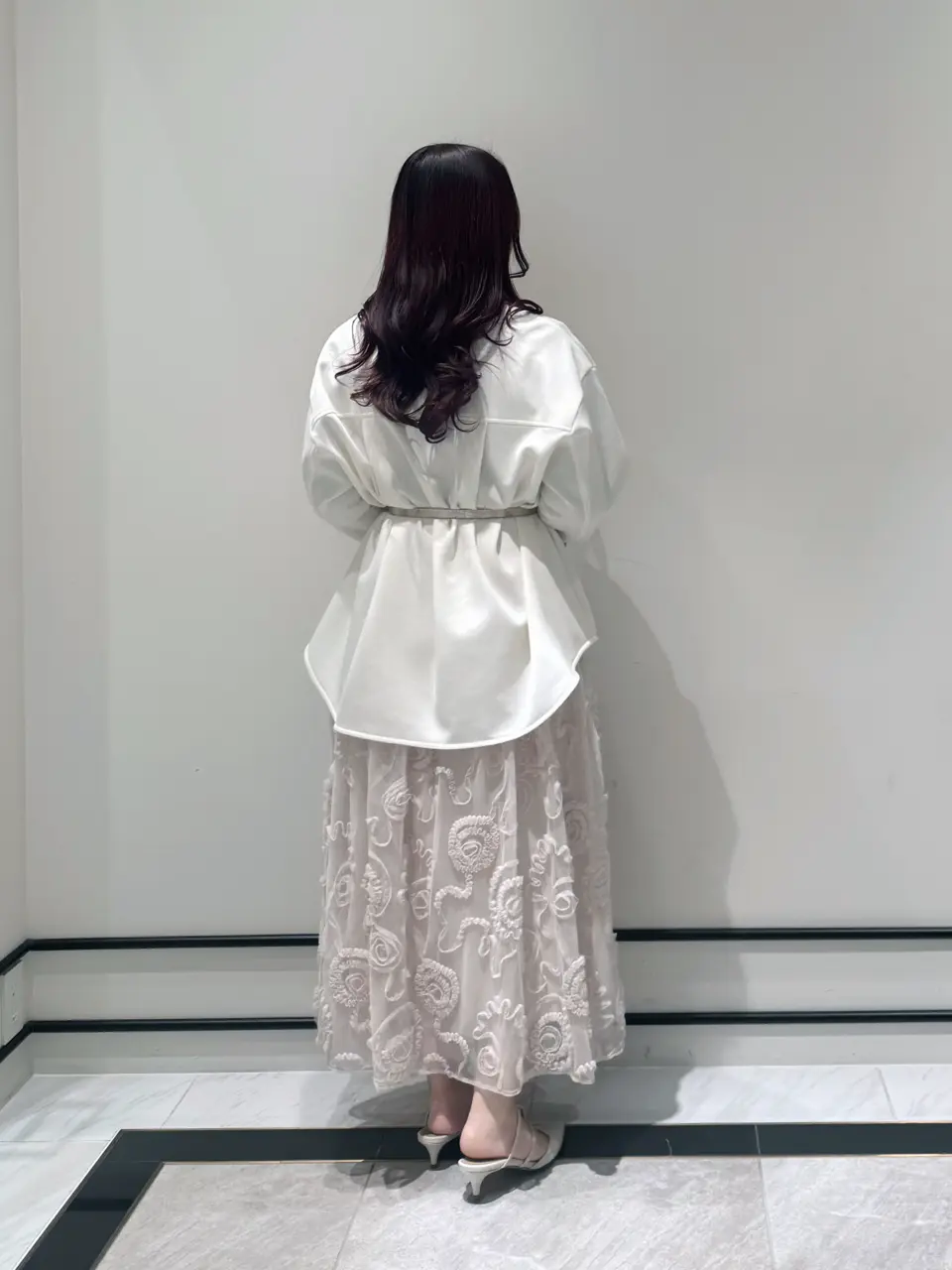 GRACE CONTINENTAL MOMOKO コーディネート画像