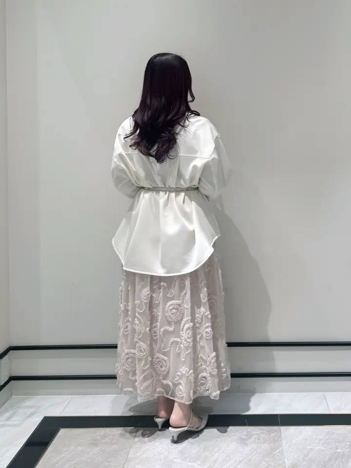 GRACE CONTINENTAL MOMOKO コーディネート画像