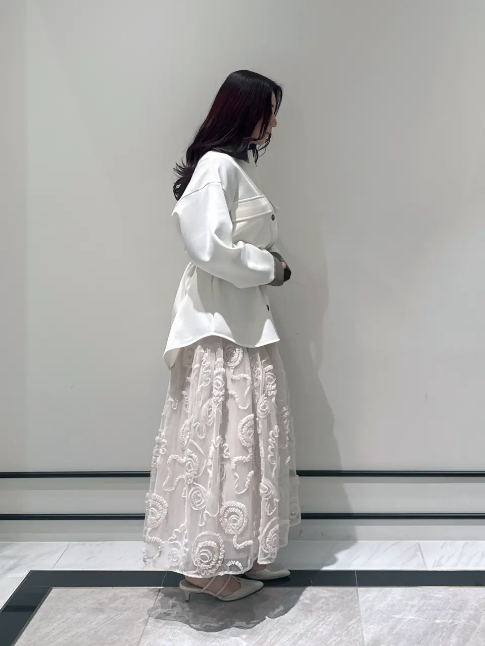 GRACE CONTINENTAL MOMOKO コーディネート画像