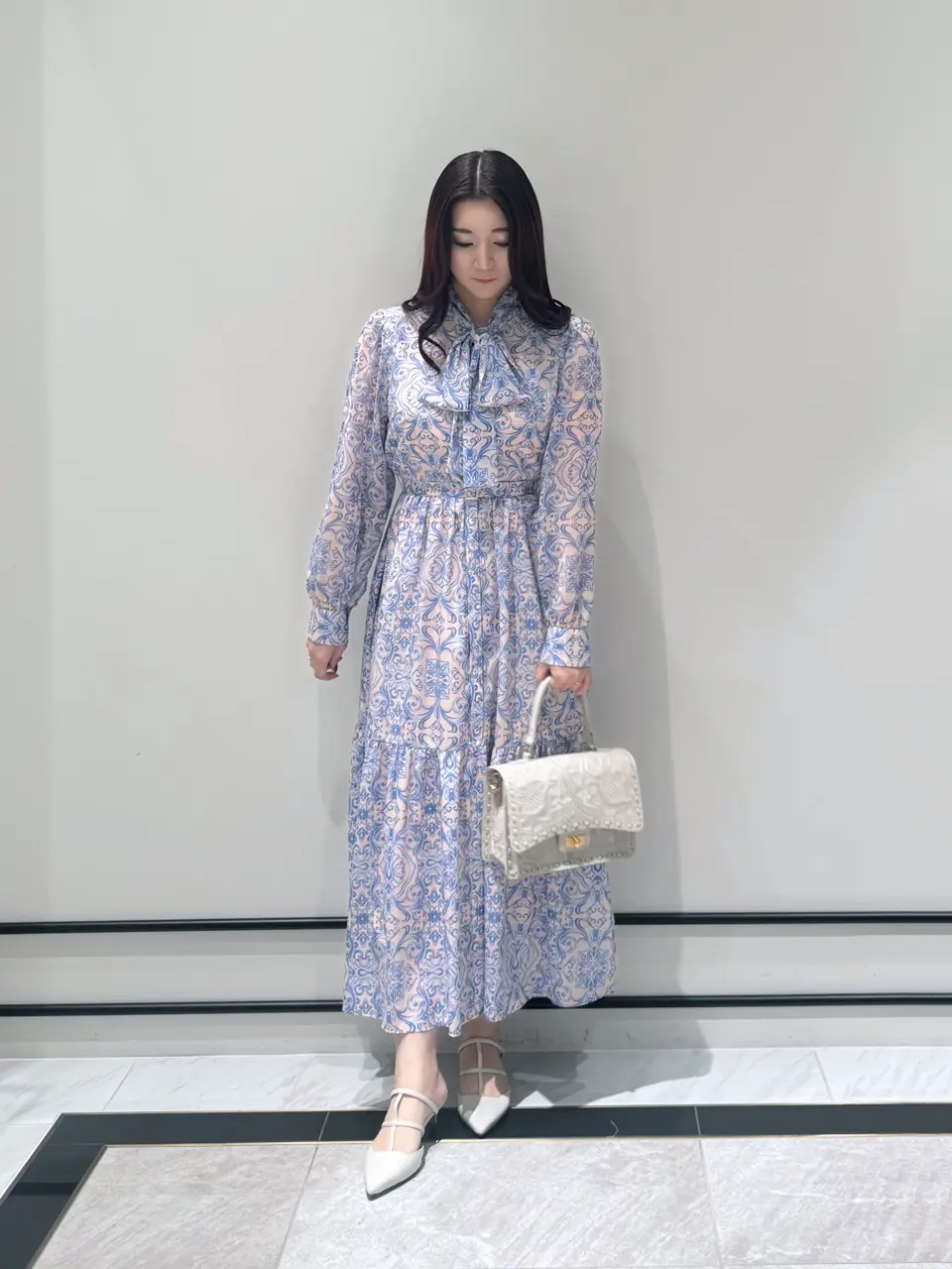 GRACE CONTINENTAL MOMOKO コーディネート画像