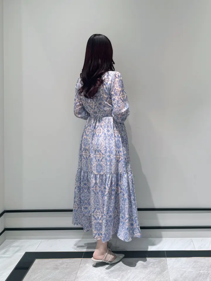 GRACE CONTINENTAL MOMOKO コーディネート画像