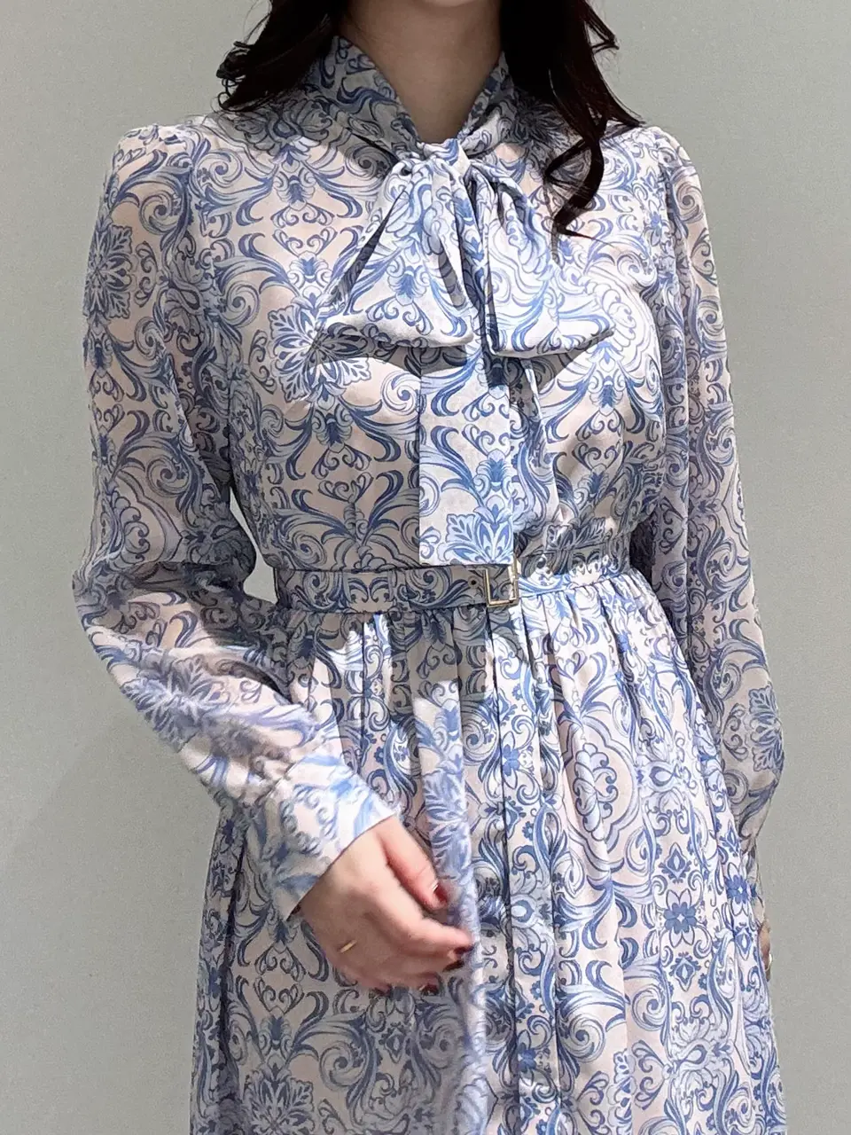 GRACE CONTINENTAL MOMOKO コーディネート画像