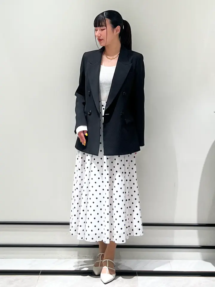 GRACE CONTINENTAL CHISAKO.S コーディネート画像