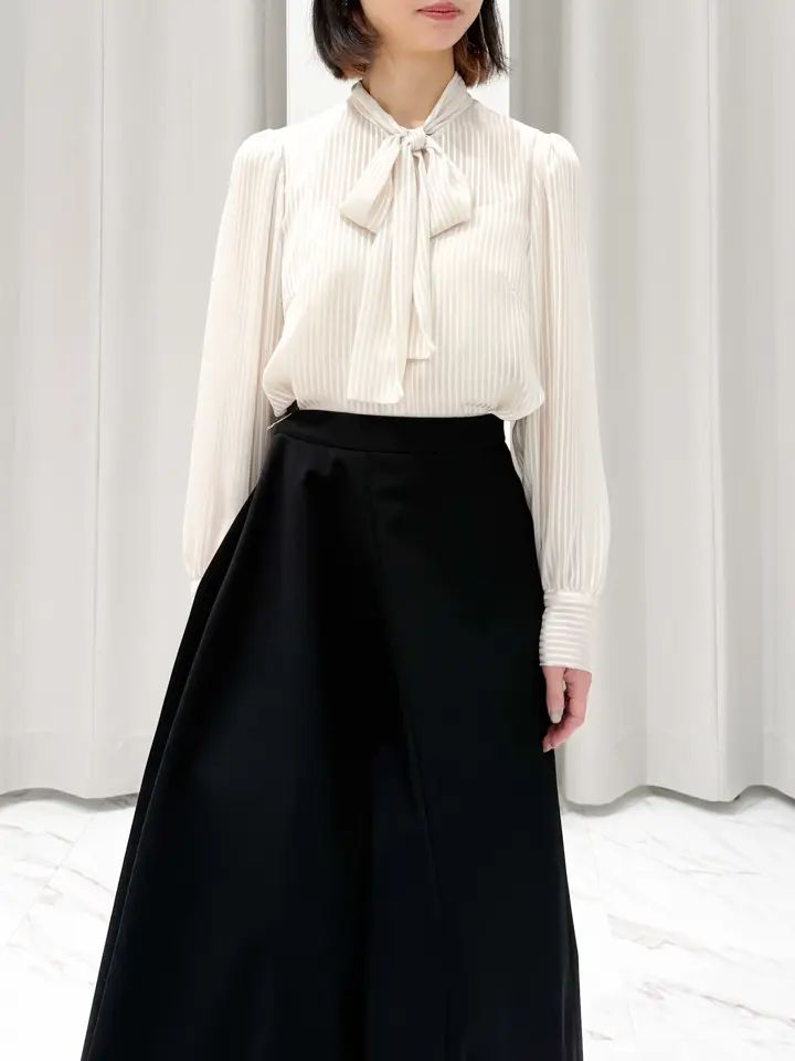 GRACE CONTINENTAL yuri コーディネート画像