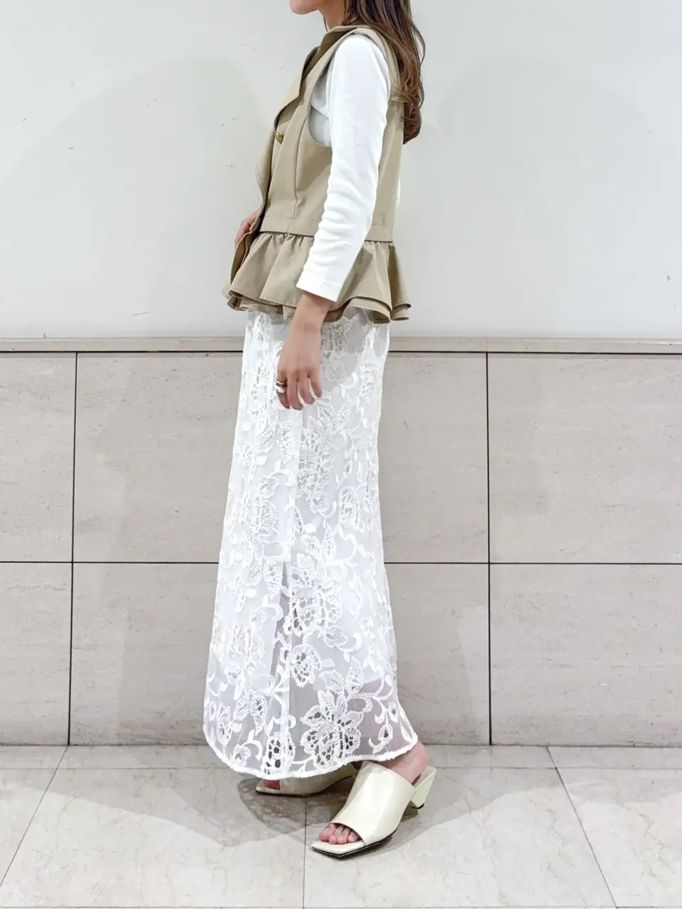 GRACE CONTINENTAL yukimi yonee コーディネート画像