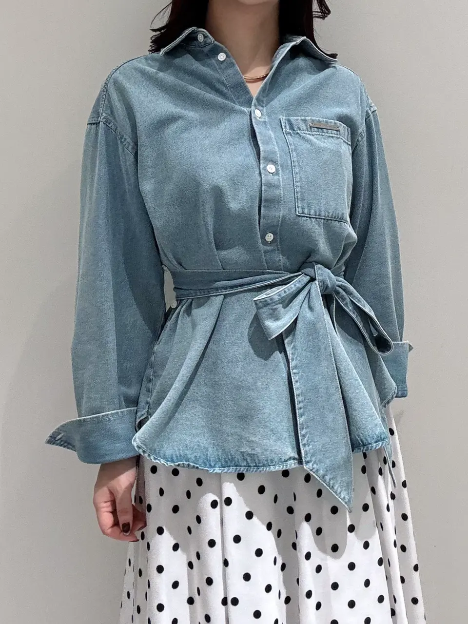 GRACE CONTINENTAL MOMOKO コーディネート画像