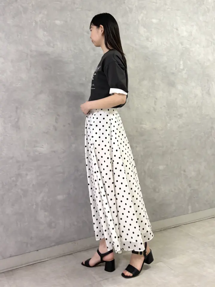 GRACE CONTINENTAL kobayashi コーディネート画像