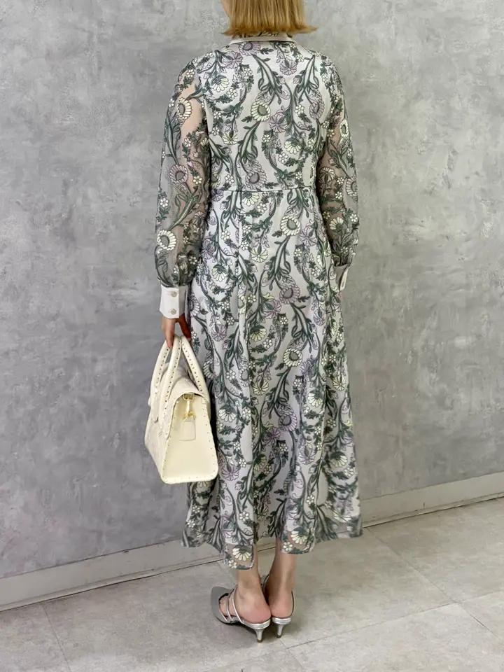 GRACE CONTINENTAL Abe コーディネート画像