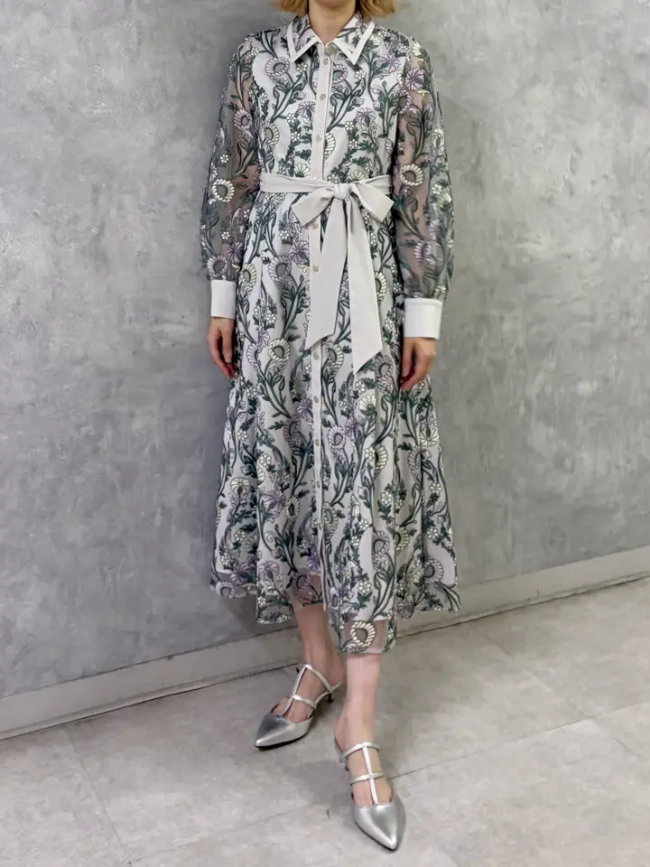 GRACE CONTINENTAL Abe コーディネート画像