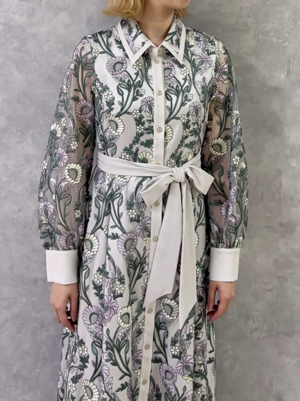 GRACE CONTINENTAL Abe コーディネート画像