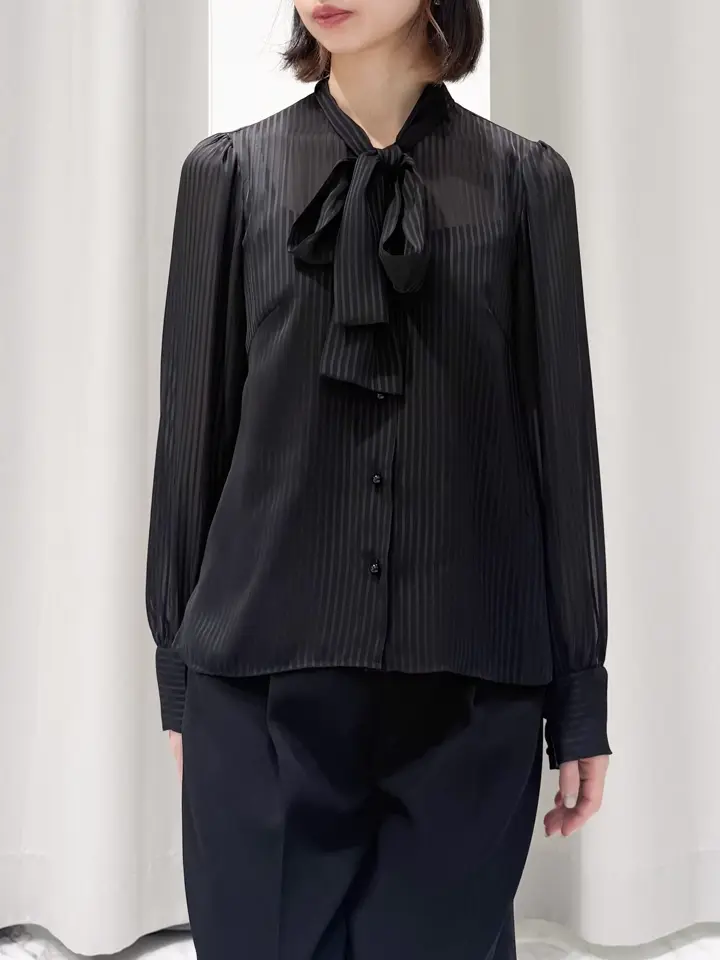 GRACE CONTINENTAL yuri コーディネート画像