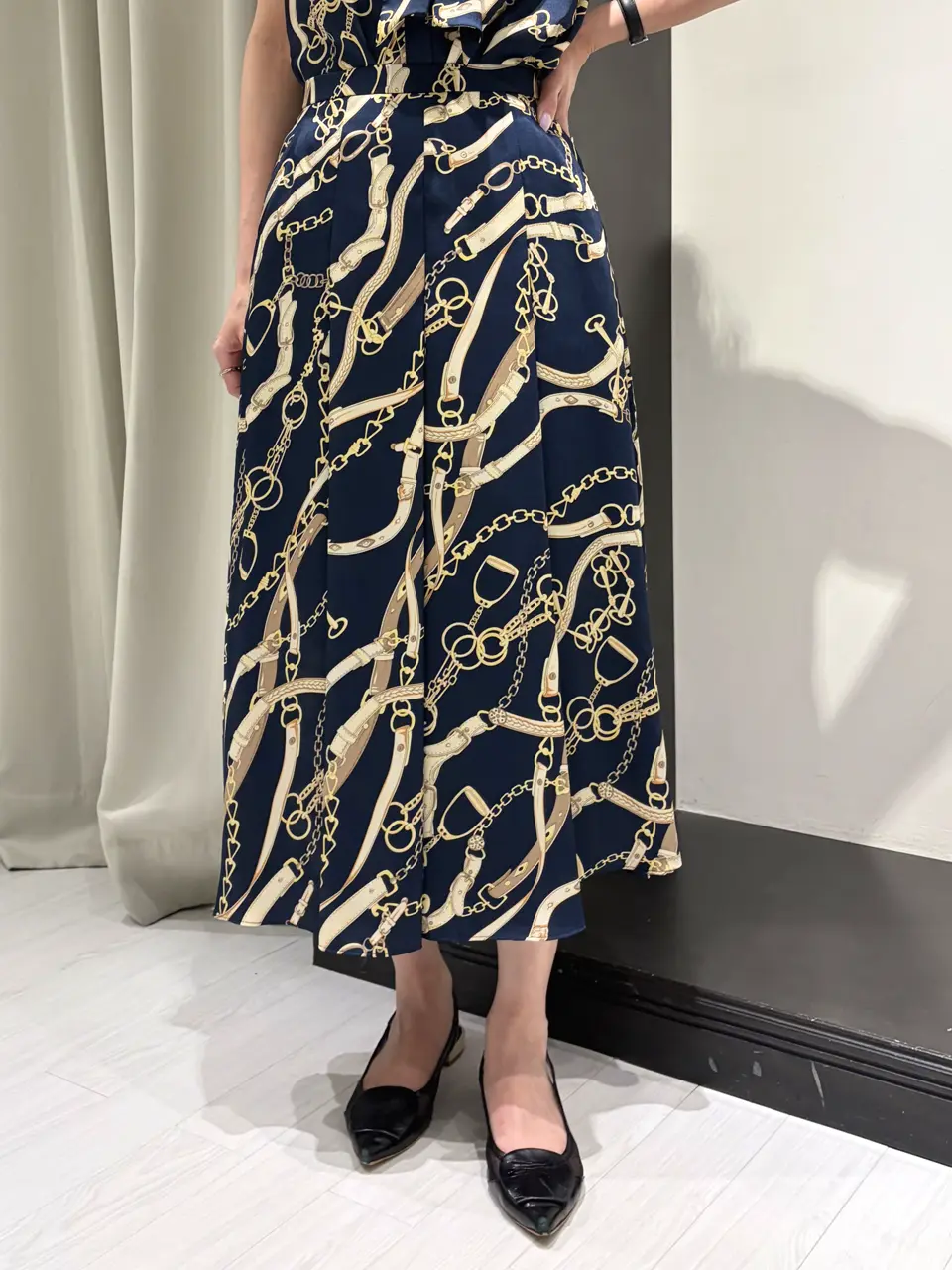 GRACE CONTINENTAL 亀田 未希 コーディネート画像