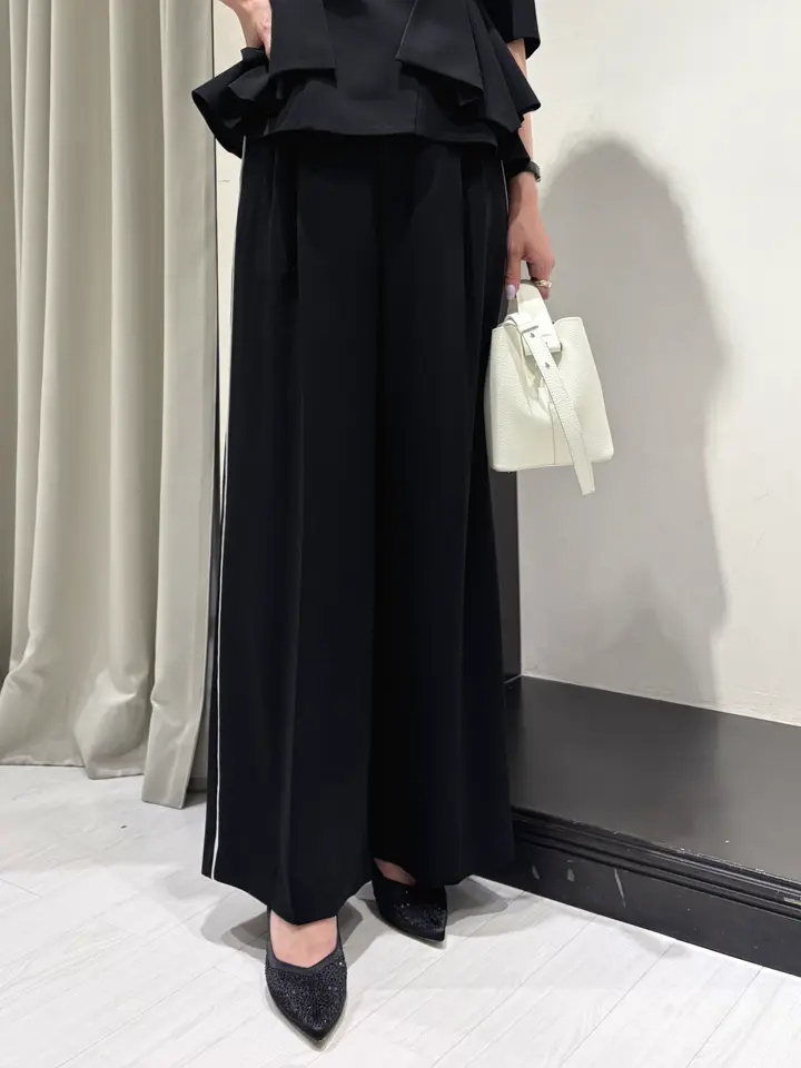 GRACE CONTINENTAL 亀田 未希 コーディネート画像