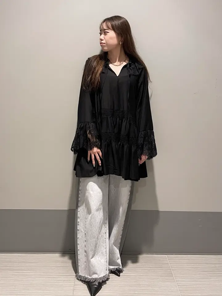 GRACE CONTINENTAL 細川　もなみ コーディネート画像