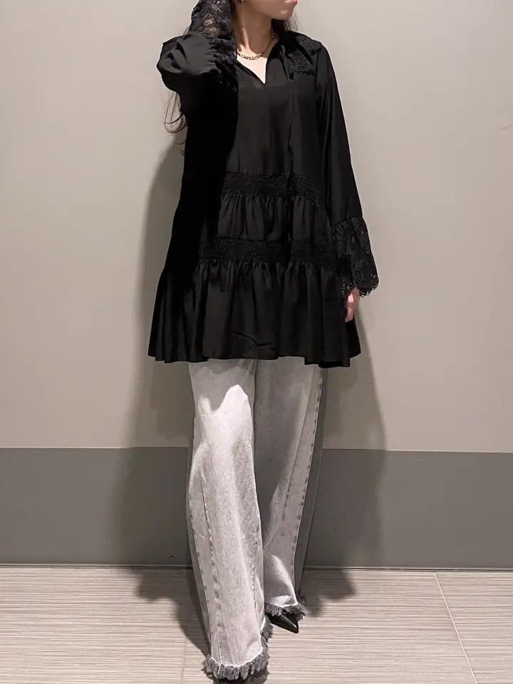 GRACE CONTINENTAL 細川　もなみ コーディネート画像