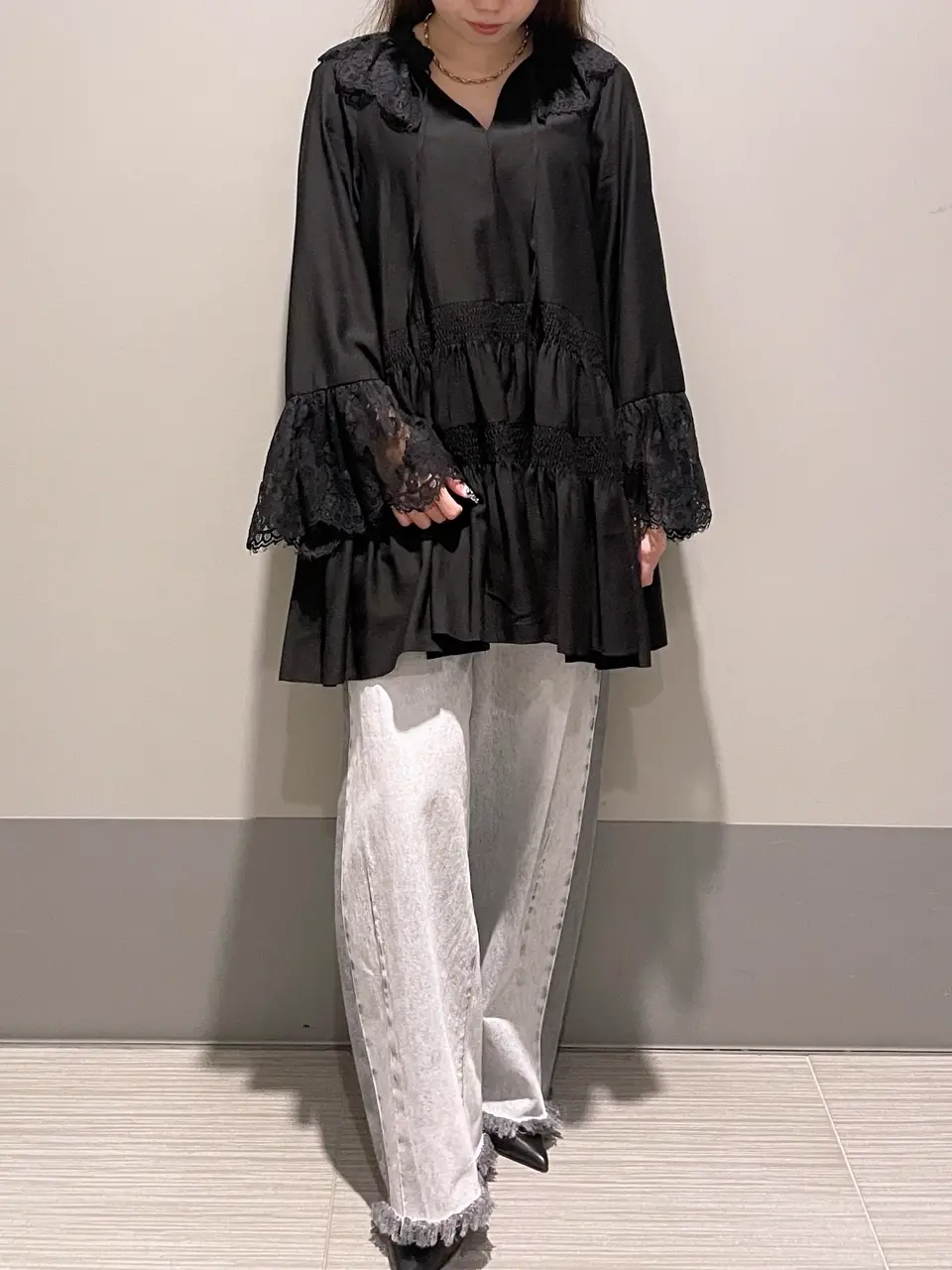 GRACE CONTINENTAL 細川　もなみ コーディネート画像