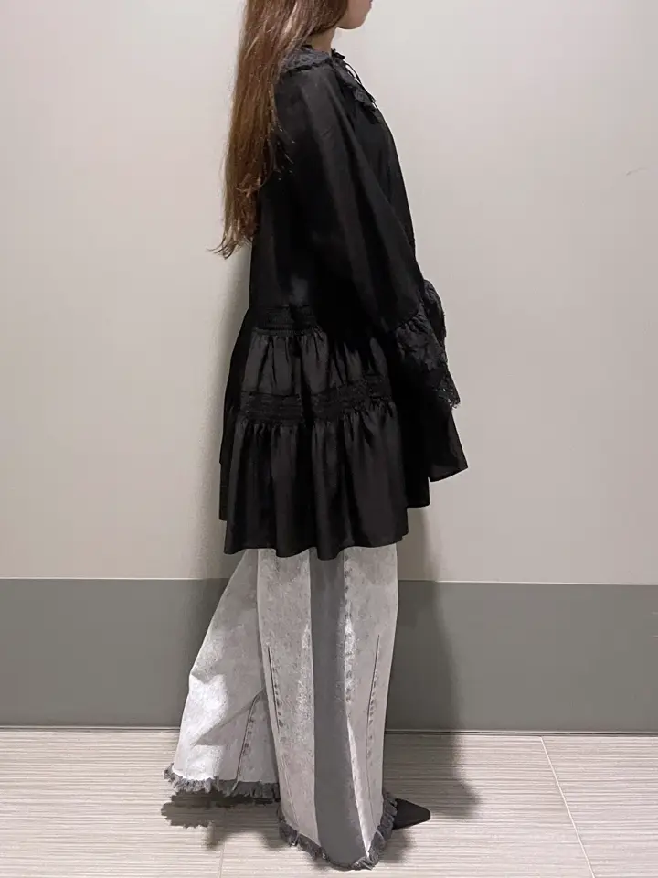 GRACE CONTINENTAL 細川　もなみ コーディネート画像