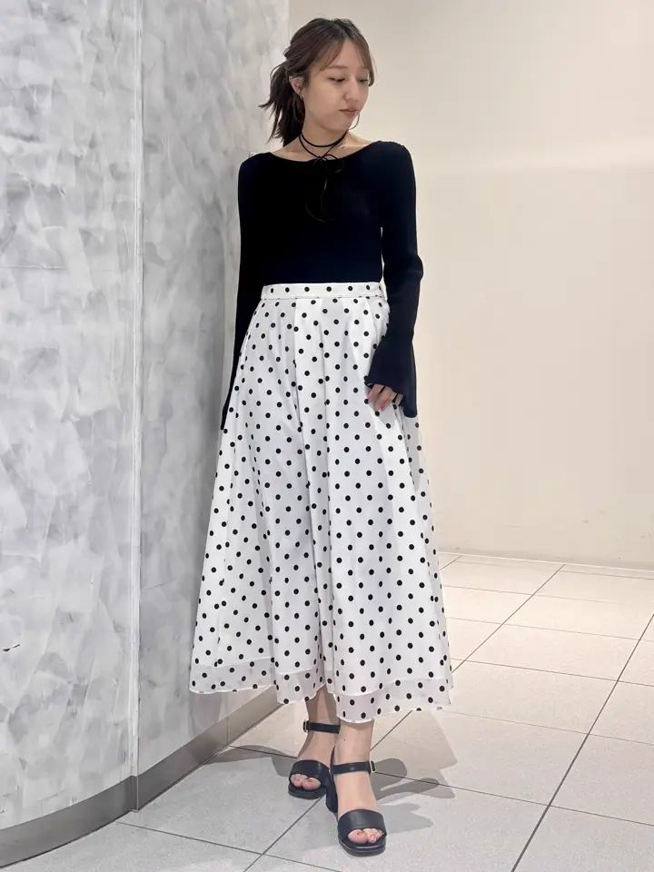 GRACE CONTINENTAL 岩永 春佳 コーディネート画像