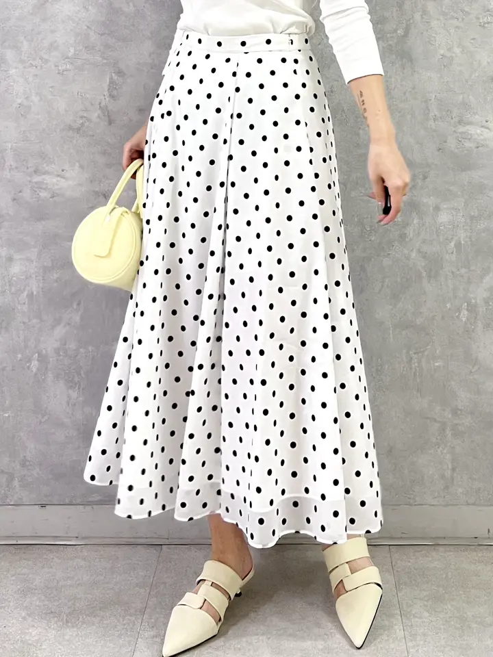 GRACE CONTINENTAL NORIA コーディネート画像