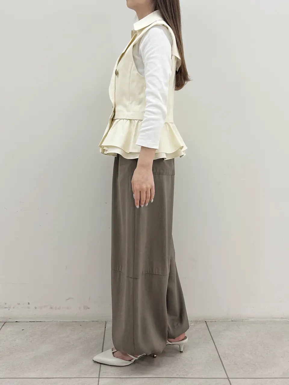 GRACE CONTINENTAL Miu Akamatsu コーディネート画像