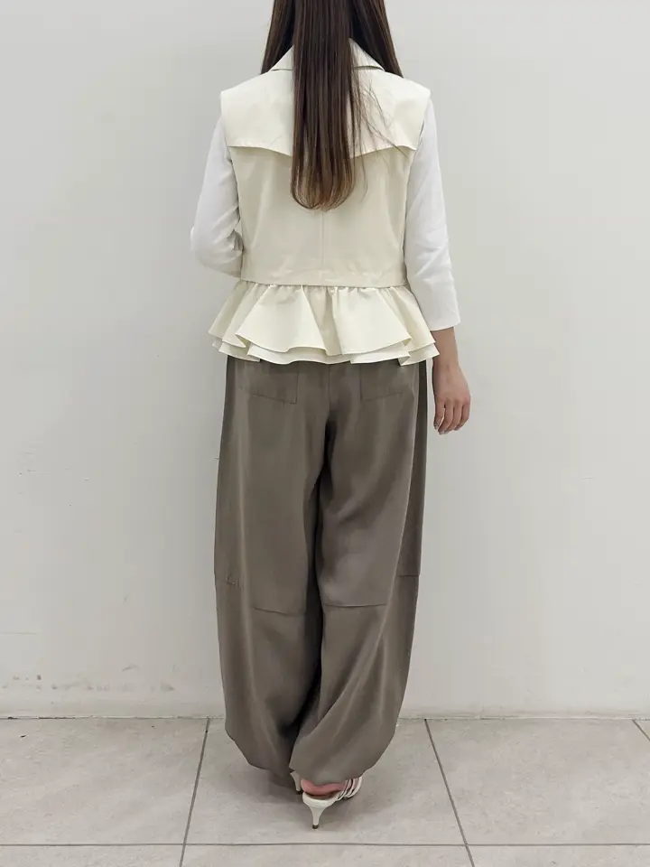 GRACE CONTINENTAL Miu Akamatsu コーディネート画像