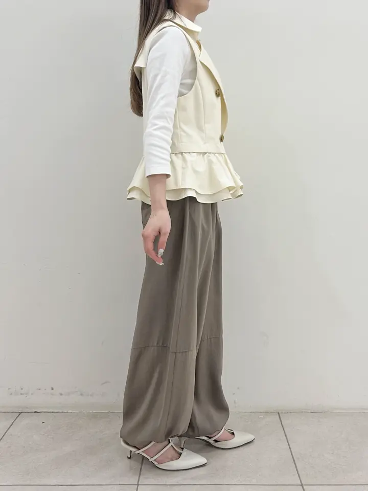 GRACE CONTINENTAL Miu Akamatsu コーディネート画像