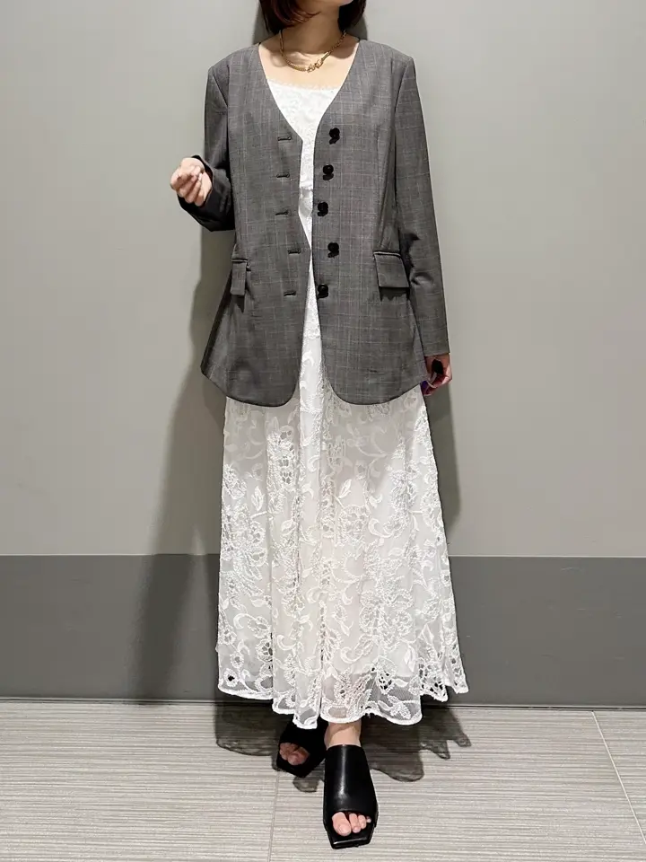 GRACE CONTINENTAL MORITA AI コーディネート画像