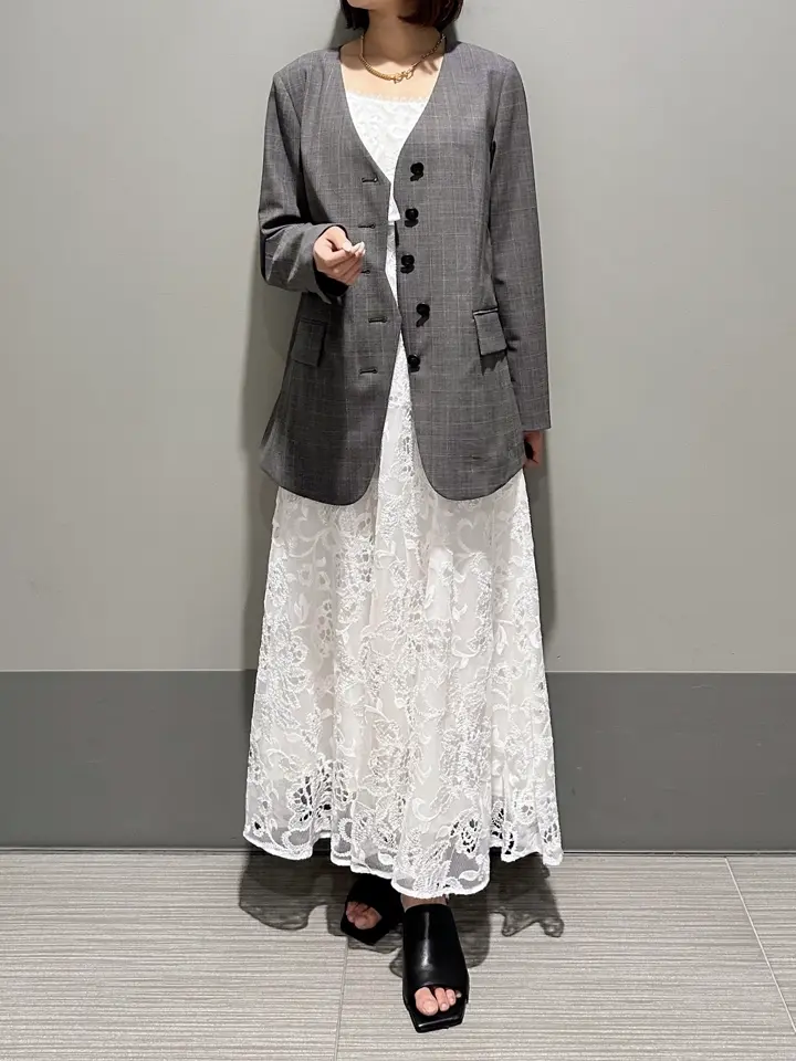 GRACE CONTINENTAL MORITA AI コーディネート画像