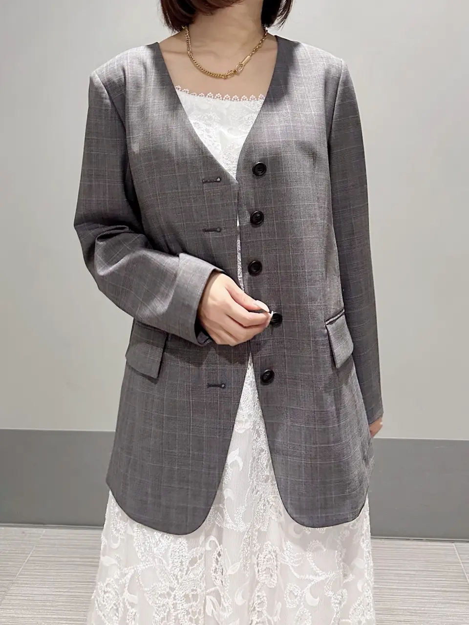 GRACE CONTINENTAL MORITA AI コーディネート画像