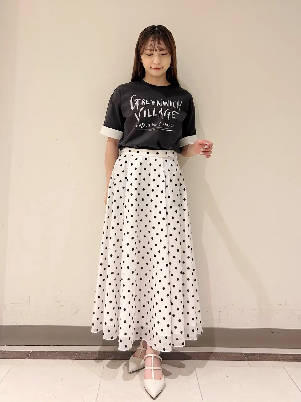 GRACE CONTINENTAL Miu Akamatsu コーディネート画像