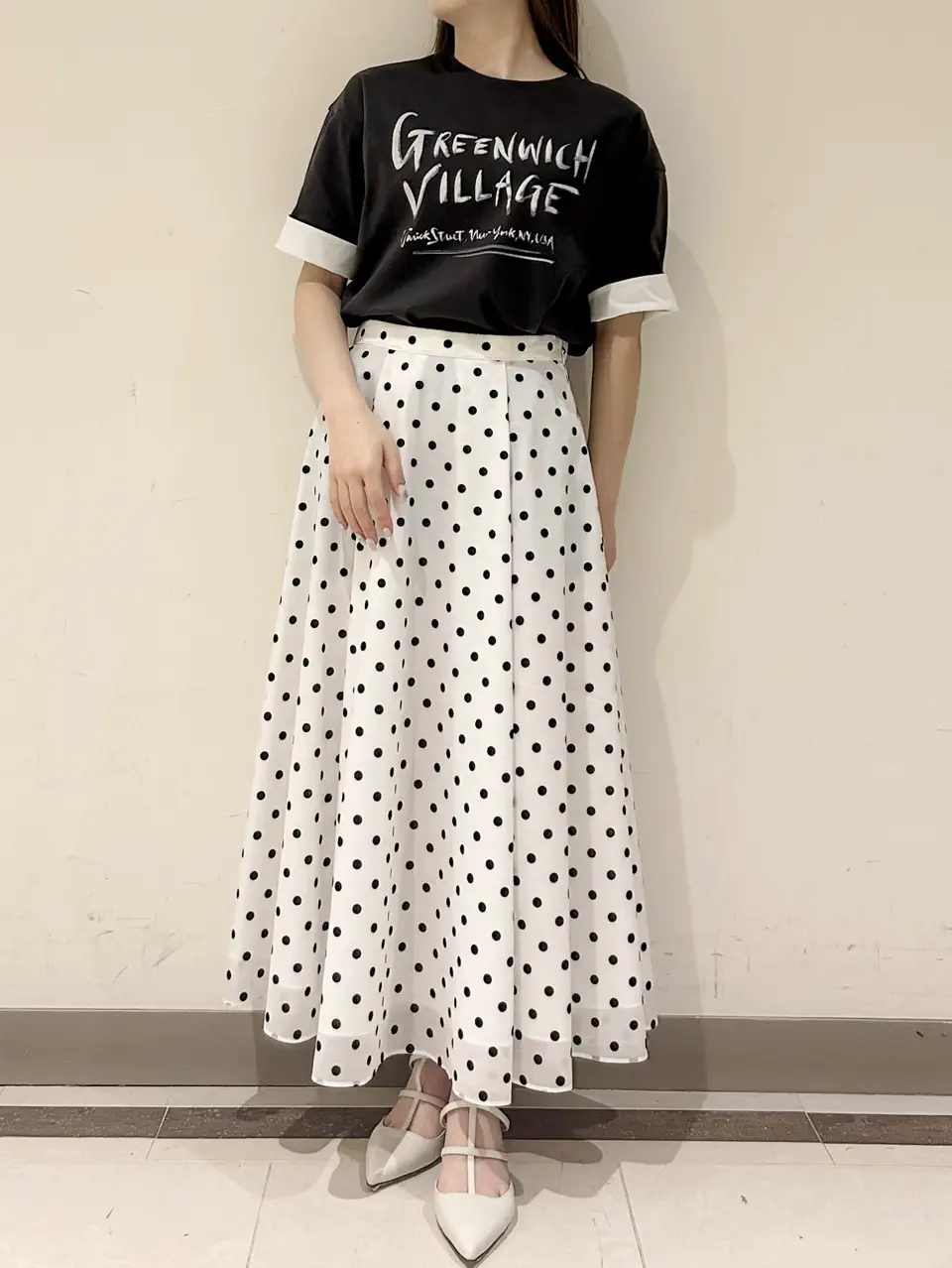 GRACE CONTINENTAL Miu Akamatsu コーディネート画像