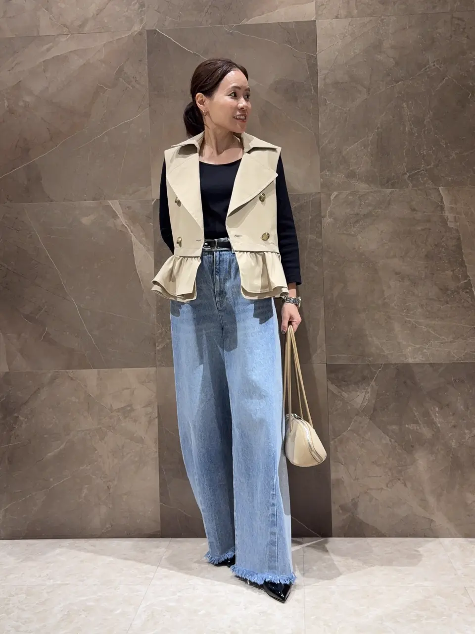  穐山　香織 コーディネート画像