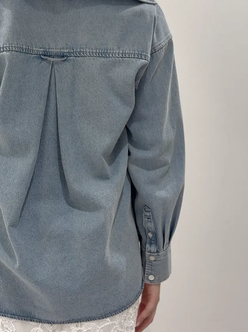 GRACE CONTINENTAL 遠藤　みずき コーディネート画像