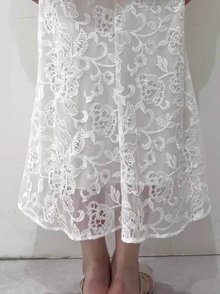 GRACE CONTINENTAL 遠藤　みずき コーディネート画像