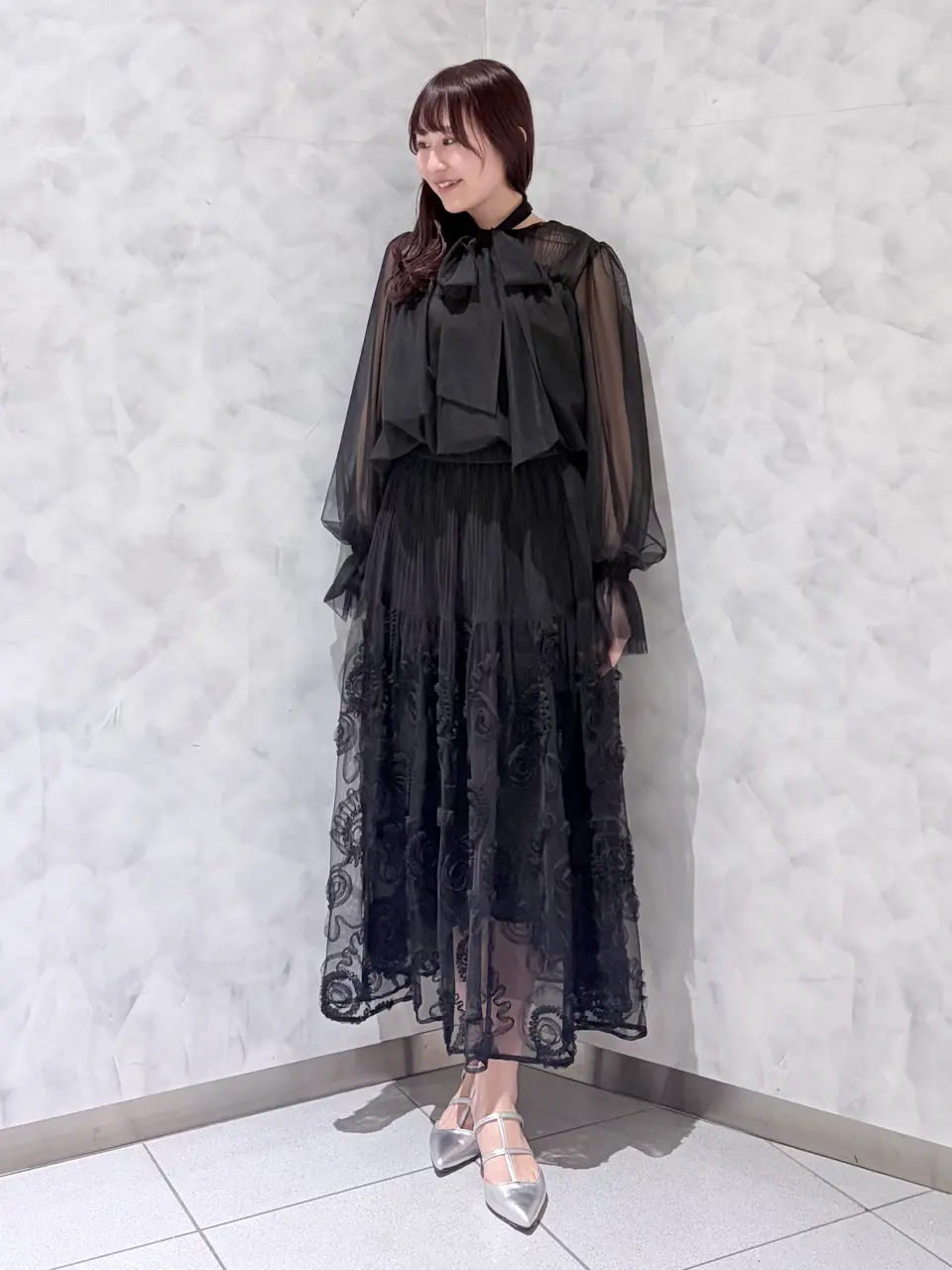  根本　紗良 コーディネート画像