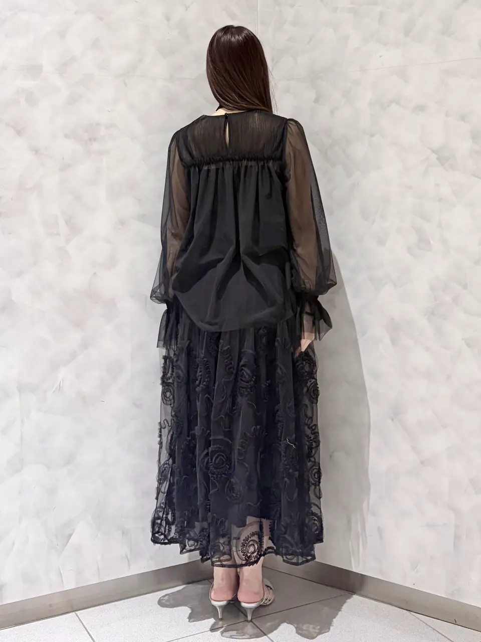 GRACE CONTINENTAL 根本　紗良 コーディネート画像