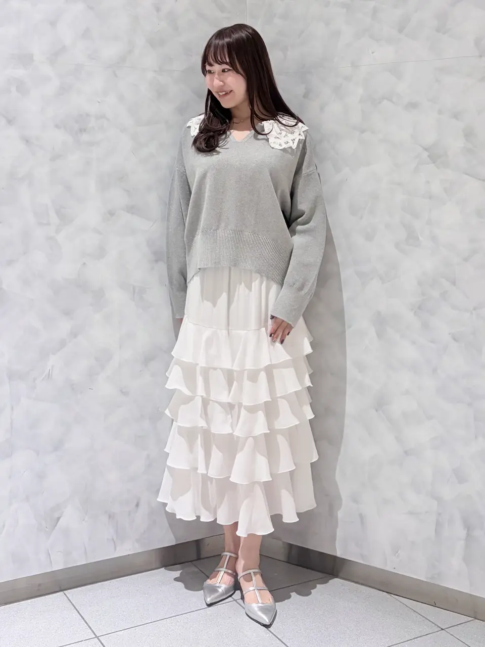  根本　紗良 コーディネート画像