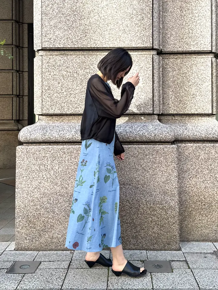GRACE CONTINENTAL 伊藤　静華 コーディネート画像