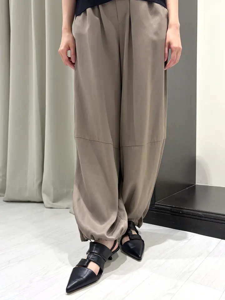 GRACE CONTINENTAL Abe コーディネート画像