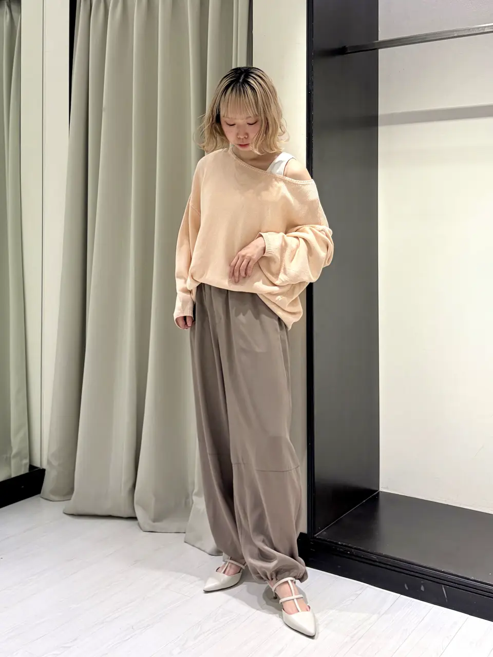 GRACE CONTINENTAL Abe コーディネート画像