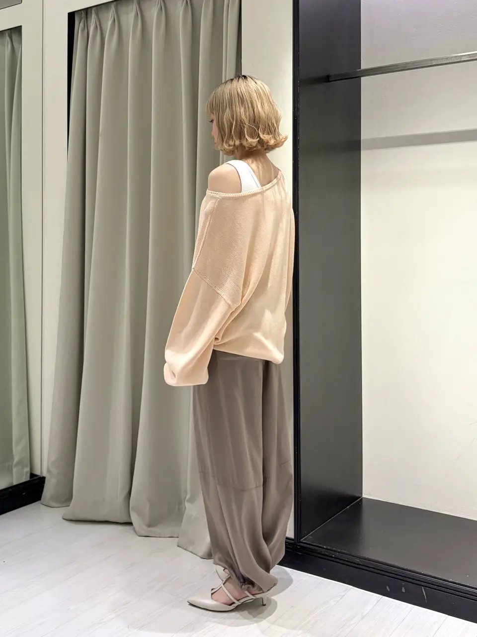 GRACE CONTINENTAL Abe コーディネート画像