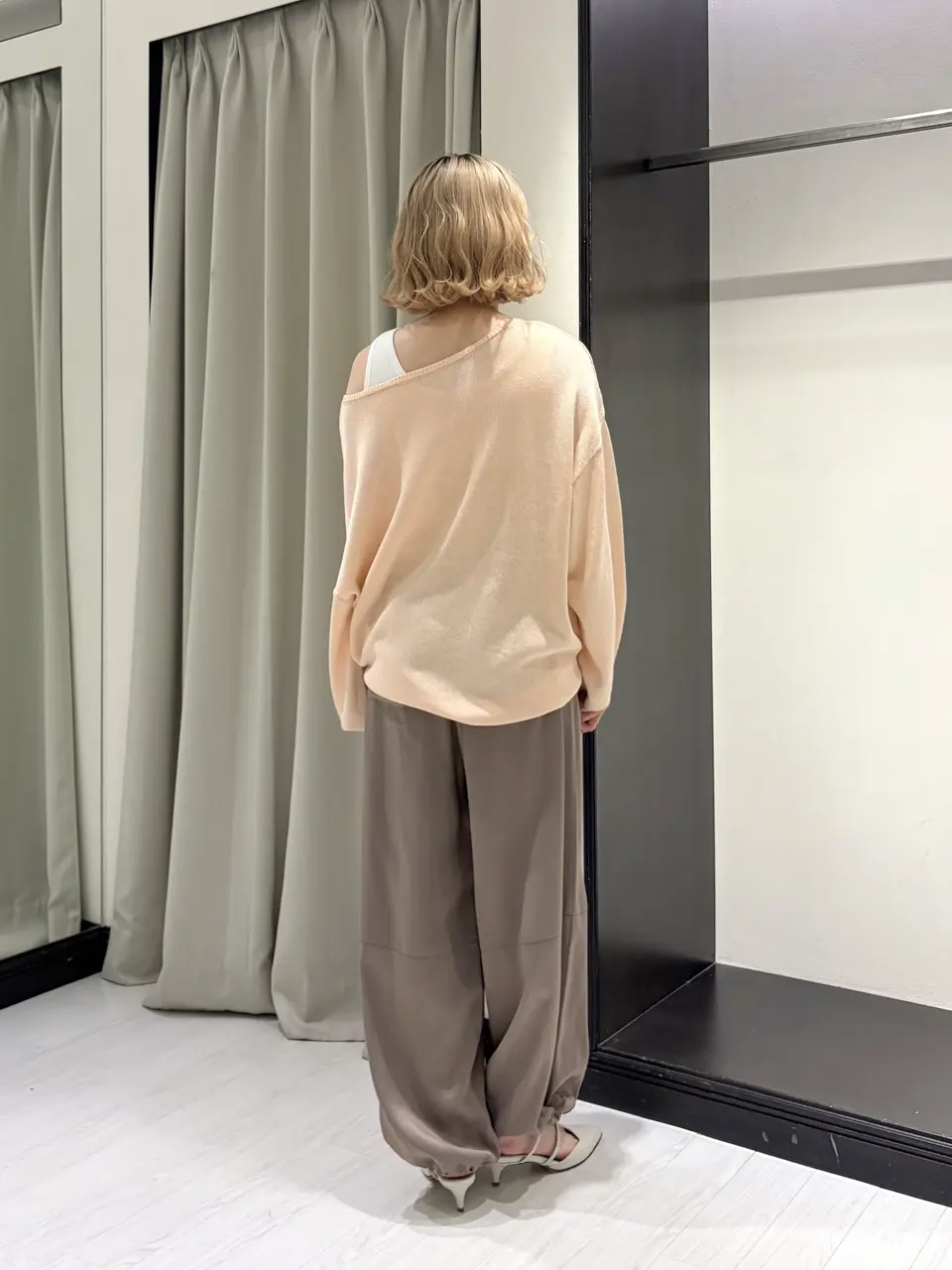 GRACE CONTINENTAL Abe コーディネート画像