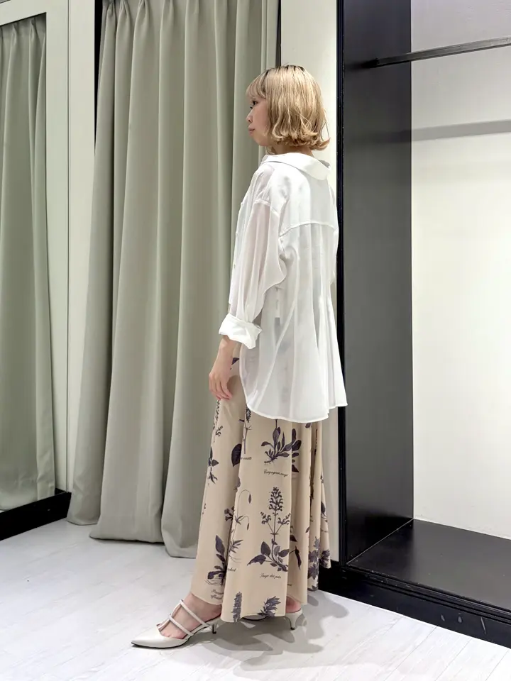 GRACE CONTINENTAL Abe コーディネート画像