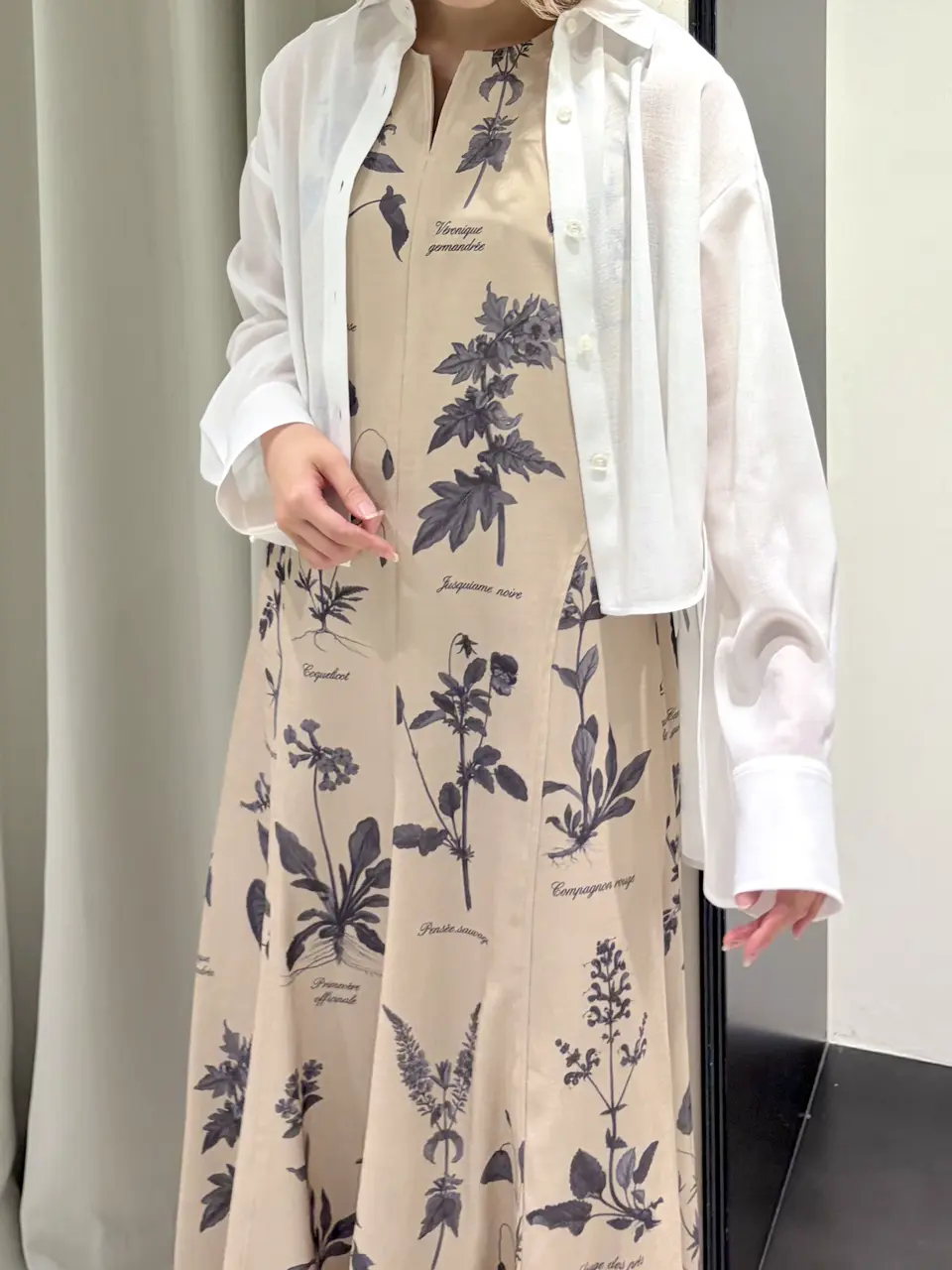 GRACE CONTINENTAL Abe コーディネート画像