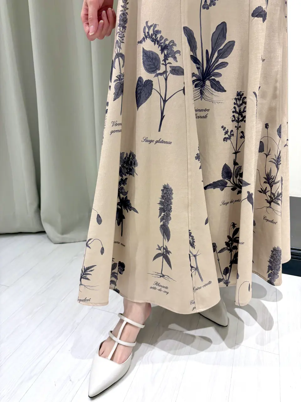 GRACE CONTINENTAL Abe コーディネート画像