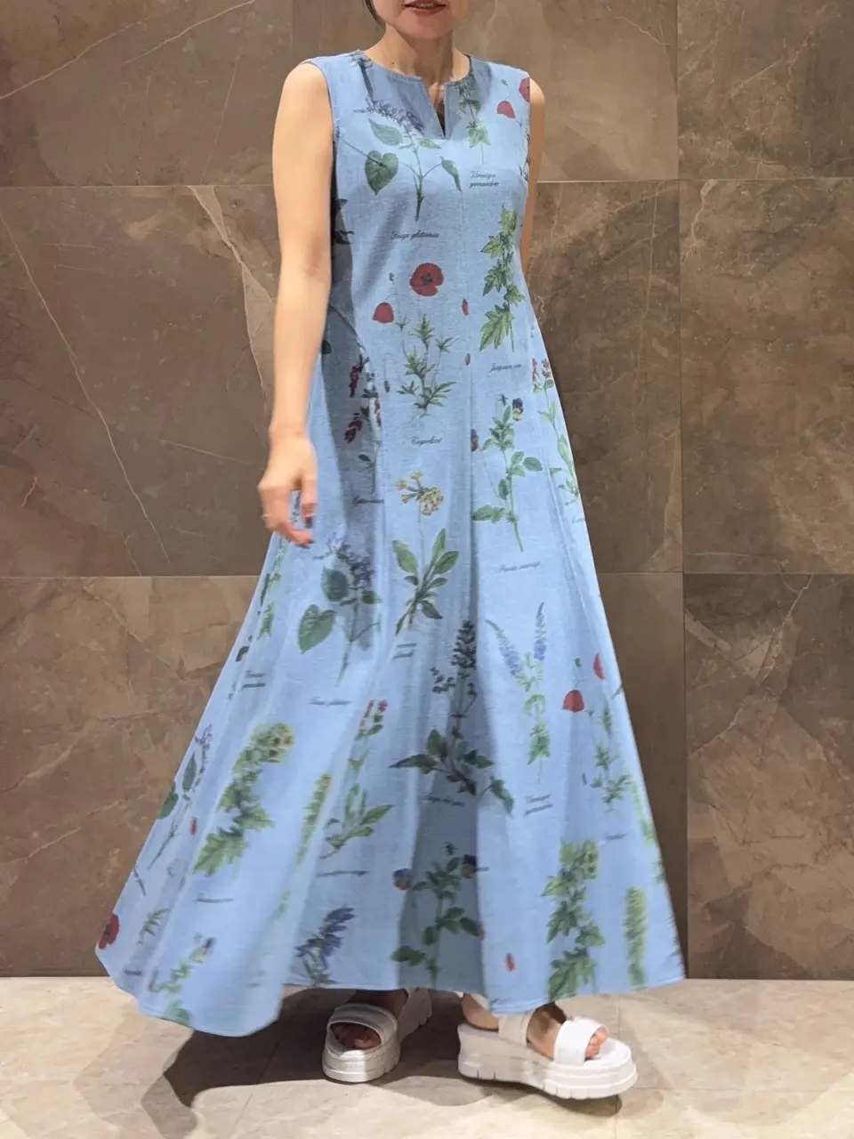 GRACE CONTINENTAL 穐山　香織 コーディネート画像